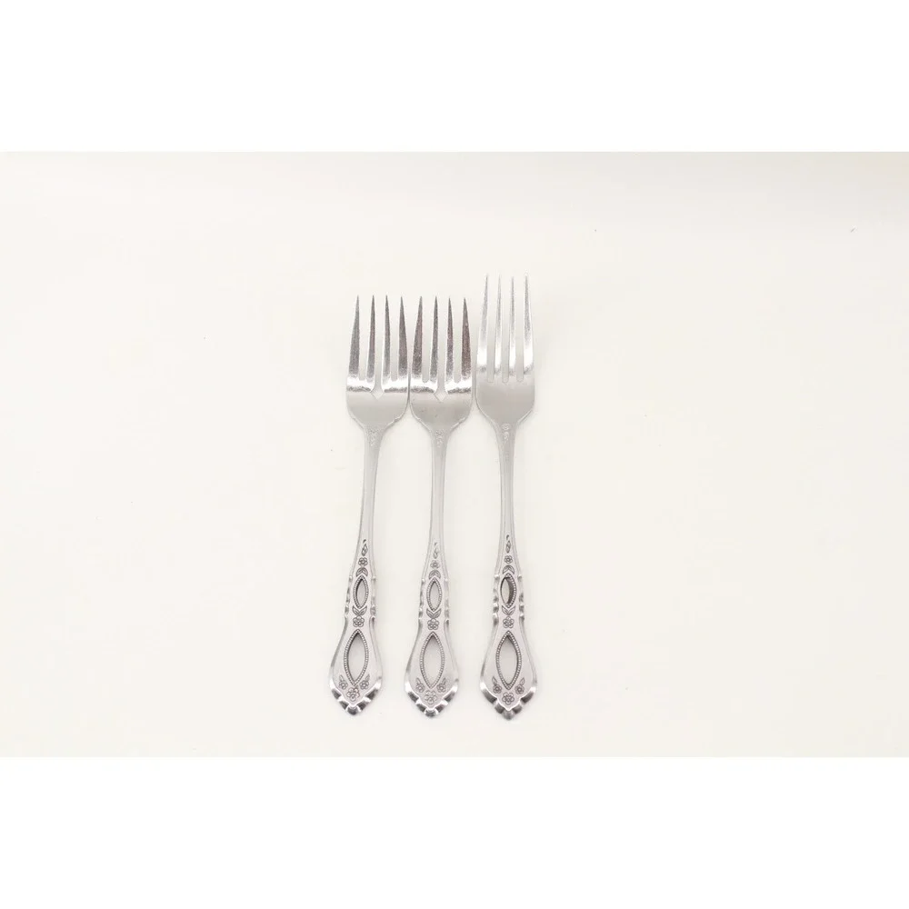 NORTHLAND Oneida SCHUBERT 2 Salad Forks 1 Dinner‎ Fork Stainless Korea